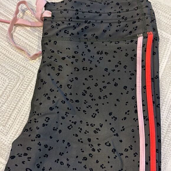 The Upside Women’s Olive Green Animal Print with Side Stripes Leggings - Picture 2 of 7